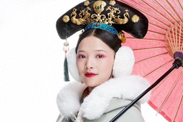 蔣欣歪嘴拍完華妃后改不回來(lái)了