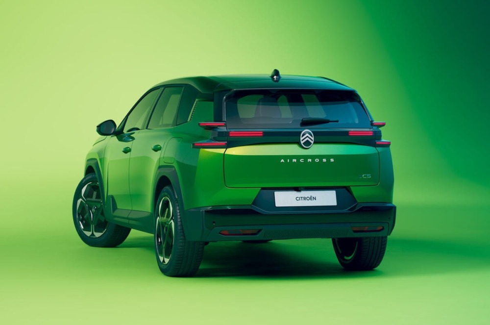 雪鐵龍全球首發(fā)第二代C5 Aircross旗艦SUV 純電版續(xù)航達(dá)680公里